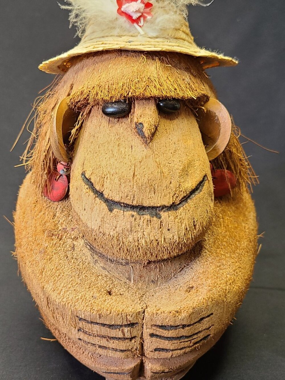 Vintage Carved Coconut Shell Monkey Statue - Cuban Folk Art Souvenir - Feather H